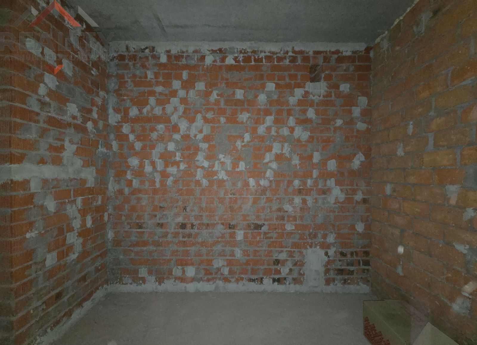 1833265572281214