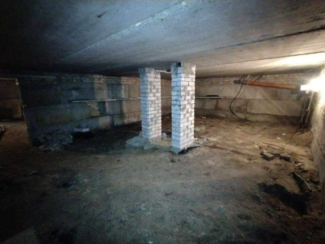 1834177056311214