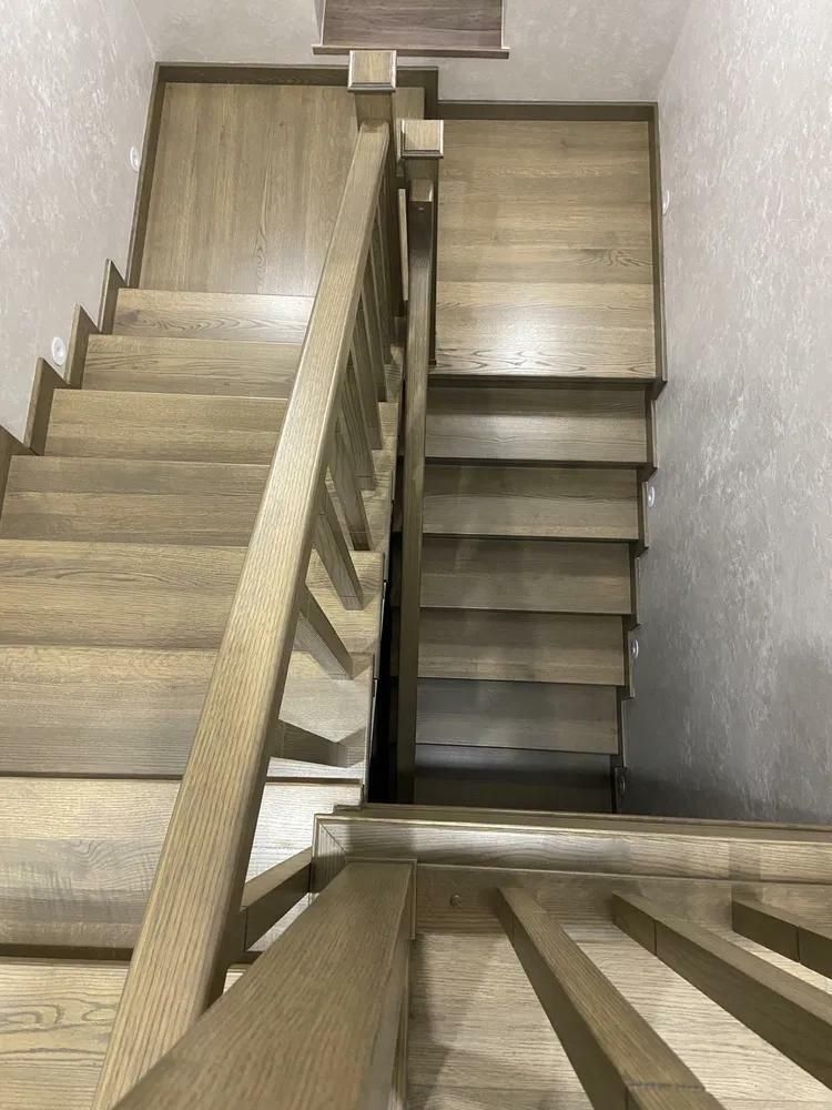 1835799241037215
