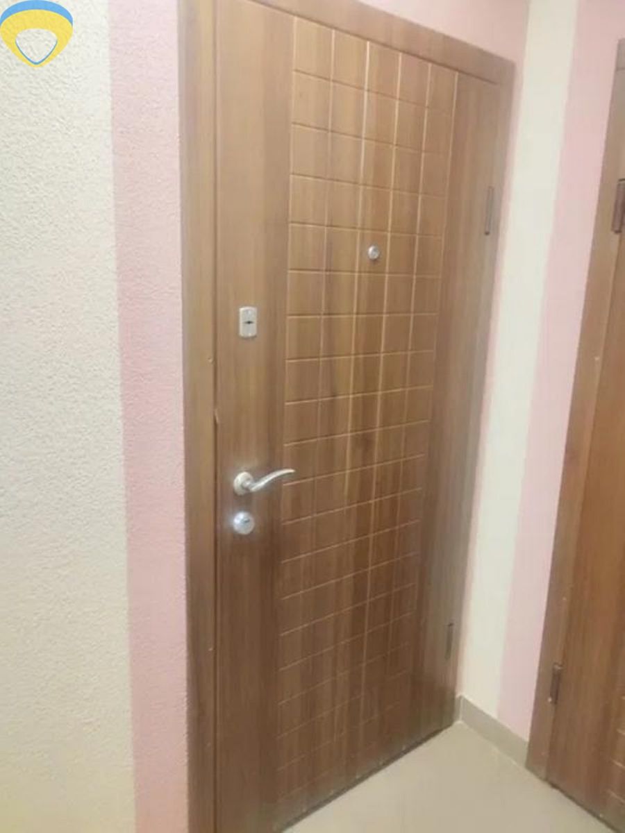 1832762009632216