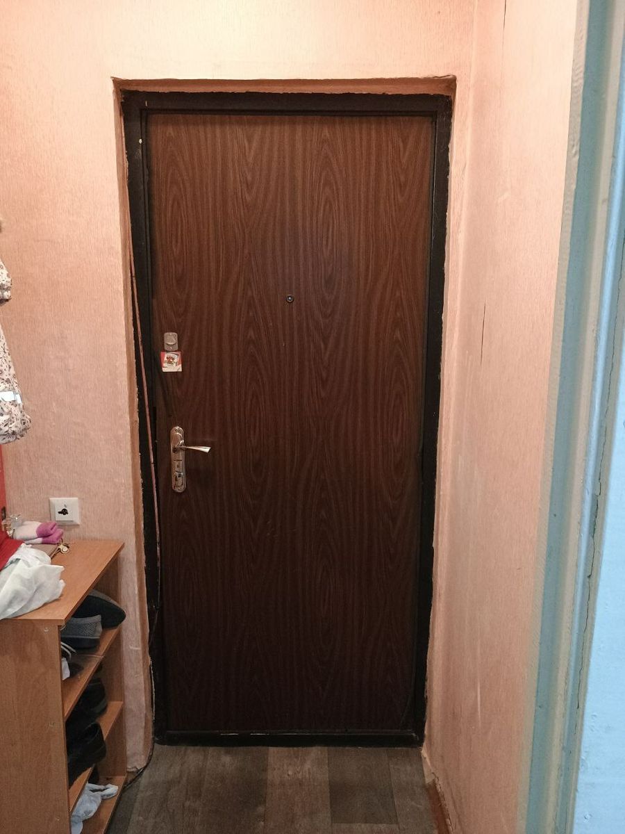 1834996363600216