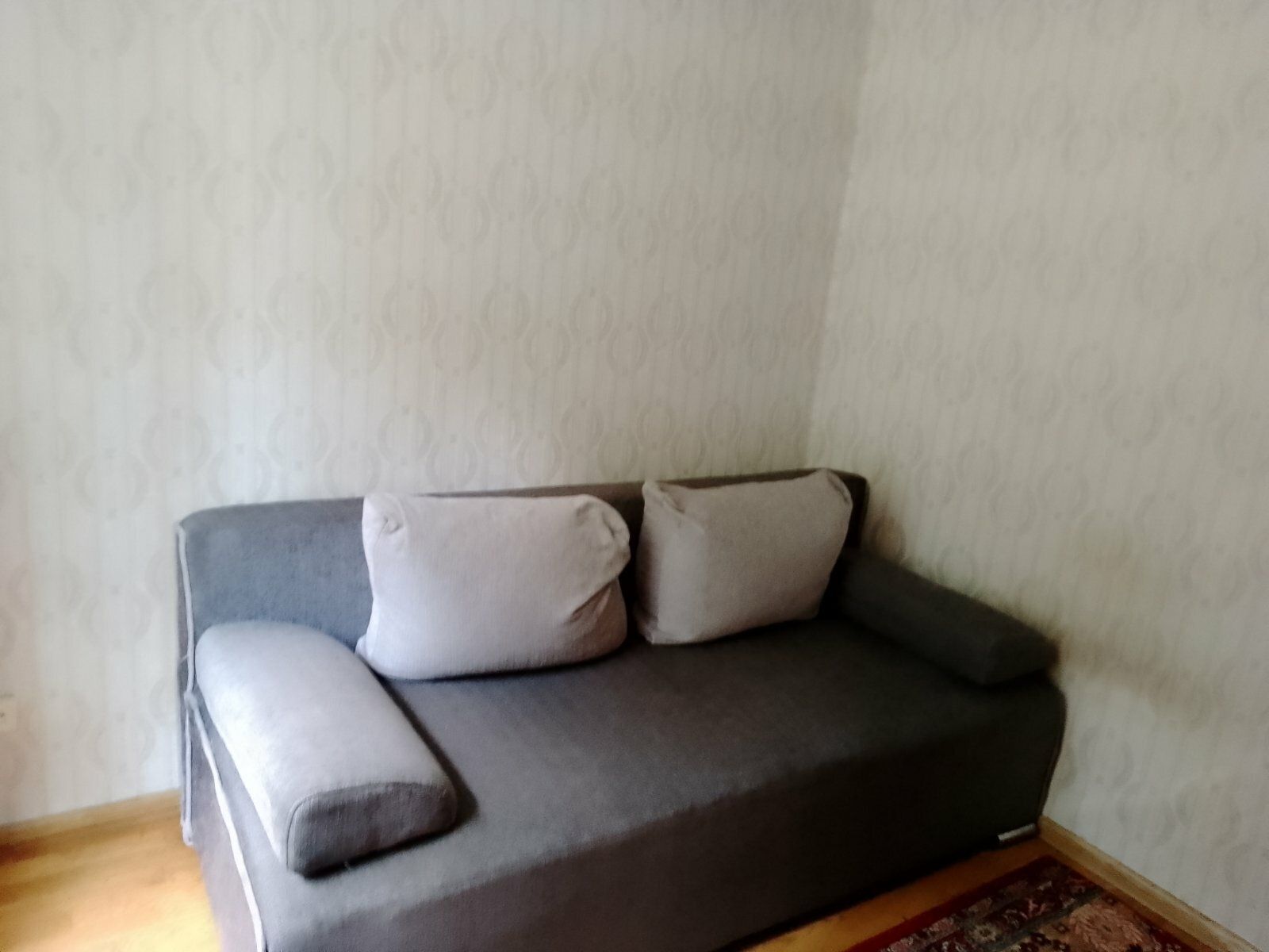 1837347247937216