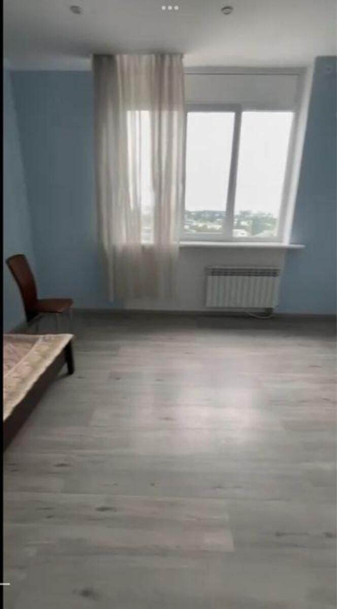 1839241638392218