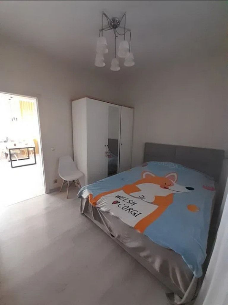 1836974537828219