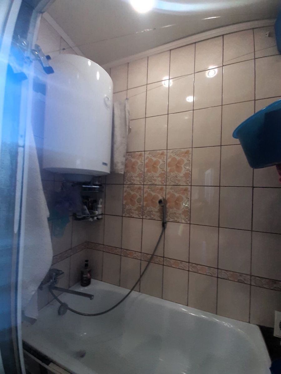 1837706861443219
