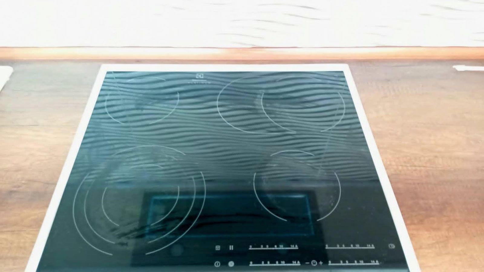 1803996421144022