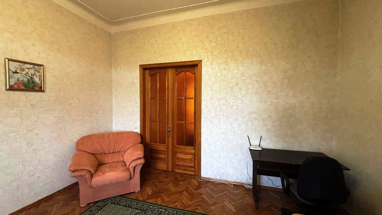 1833390182749022