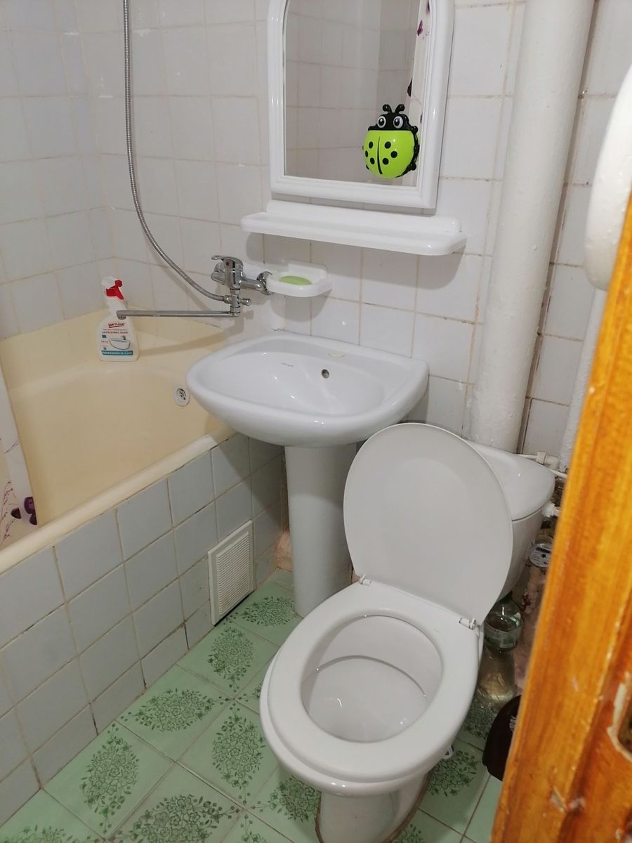1835245966773224