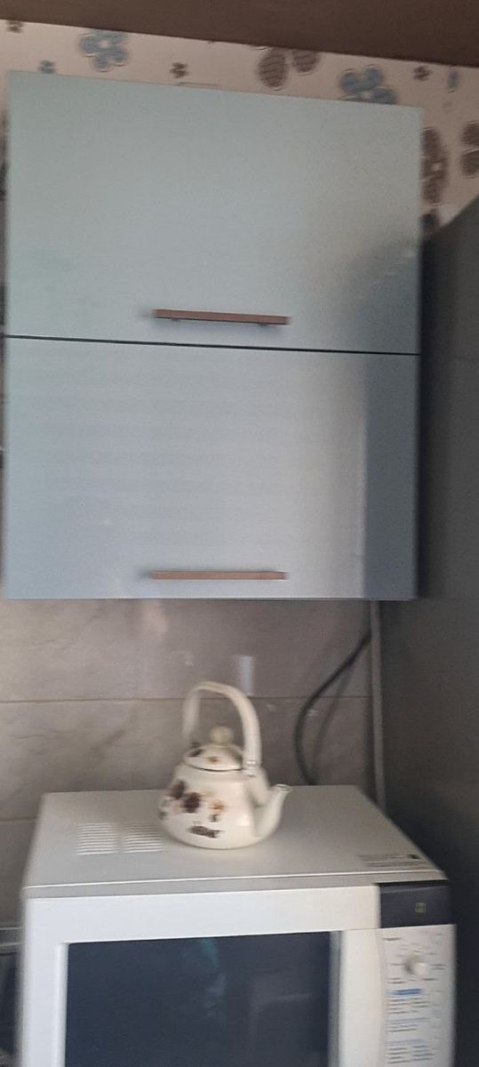 1840781115378224