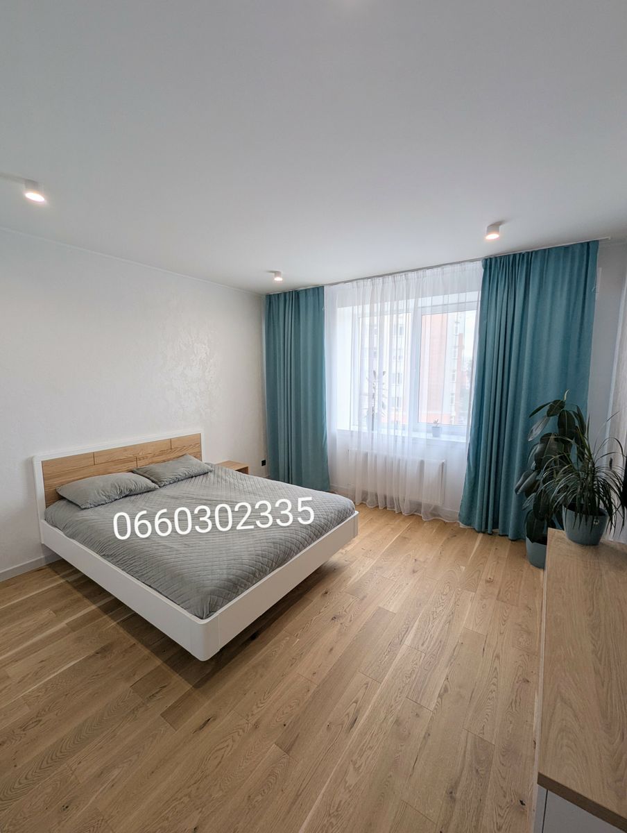 1831541643946225