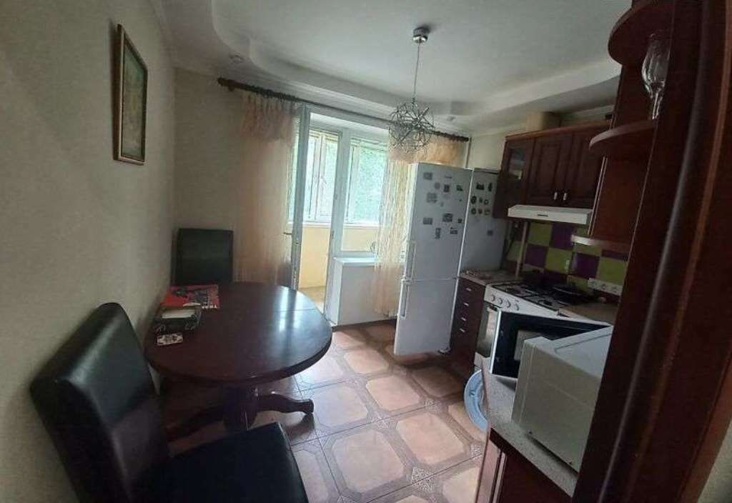 1835347071945227
