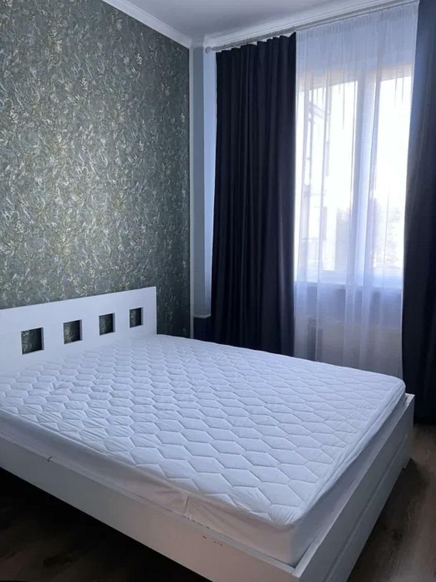 1836614729312227