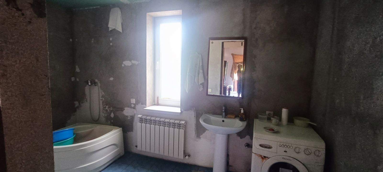 1838881588347228