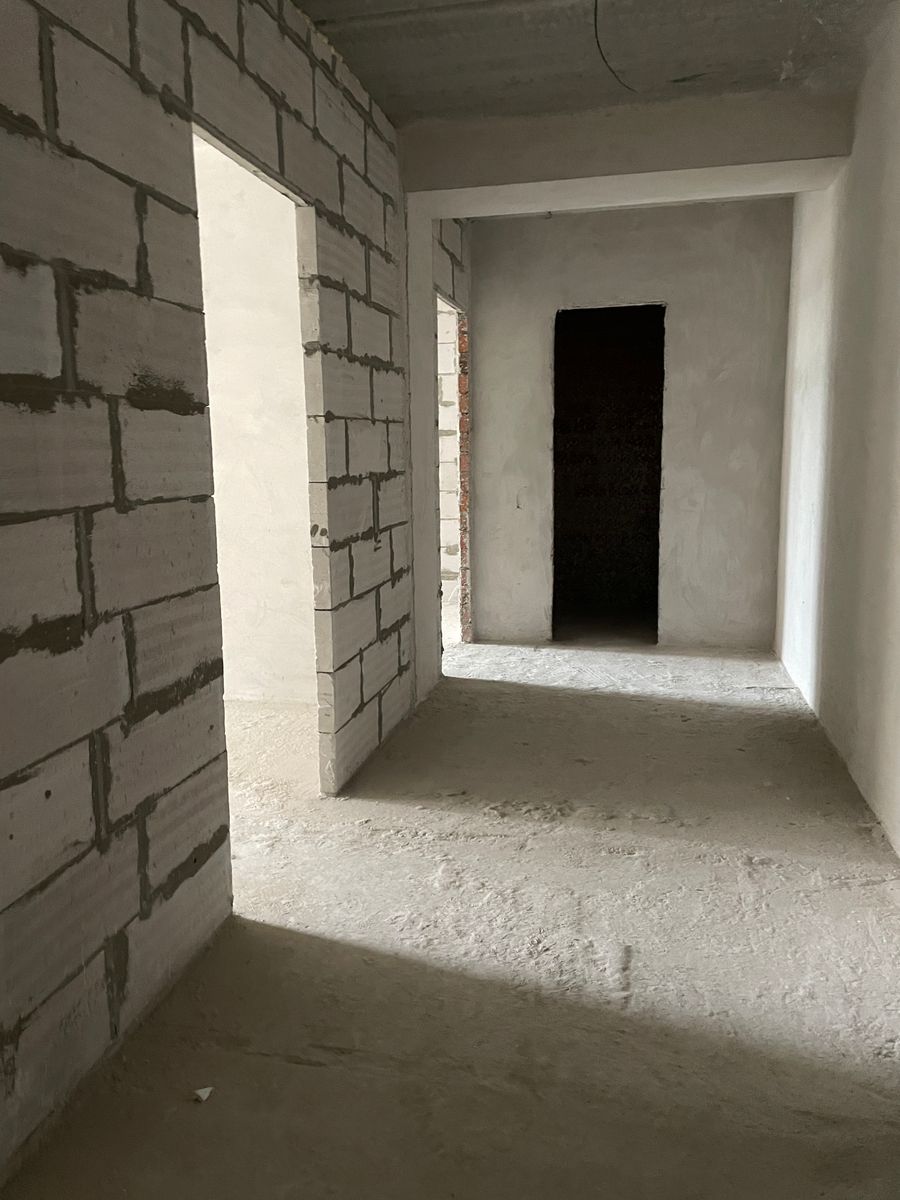 1836198253183229