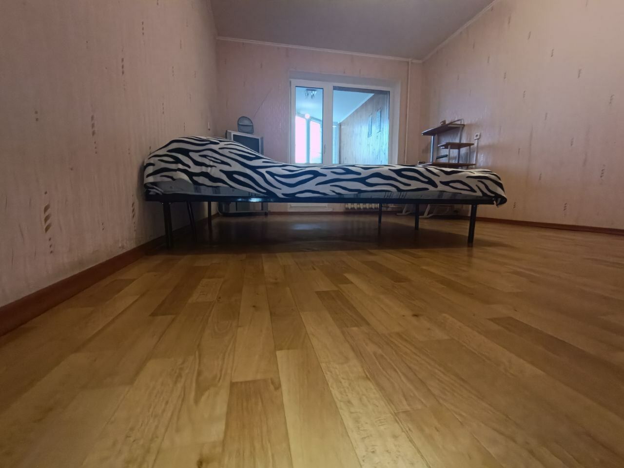 1819315696064230