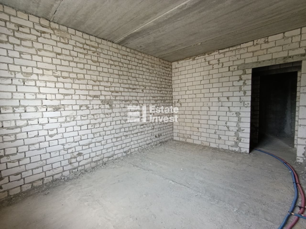 1834448857494230