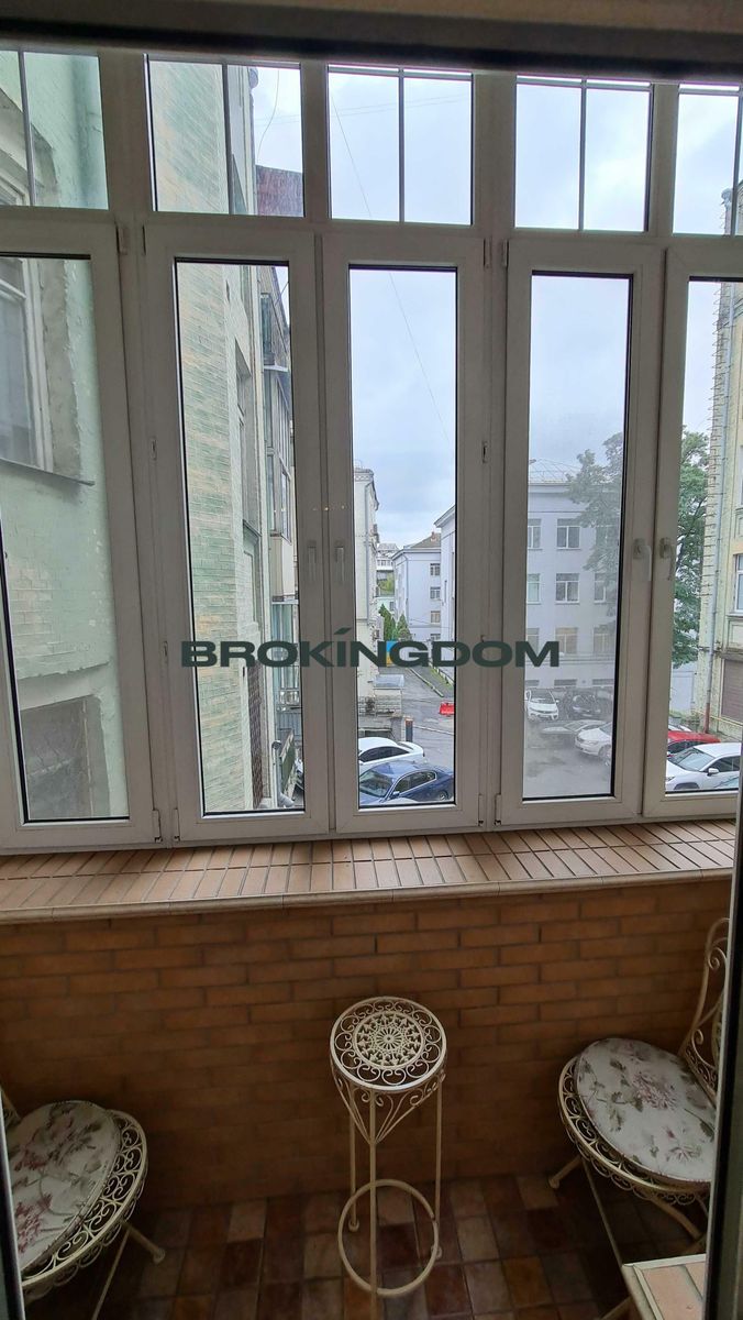 1830834656184231