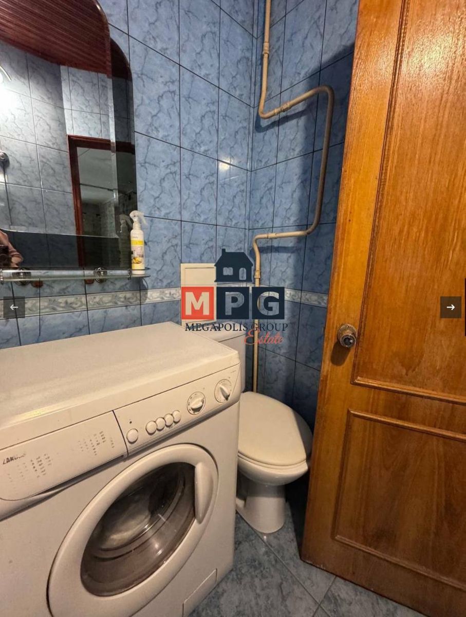 1837173428408231