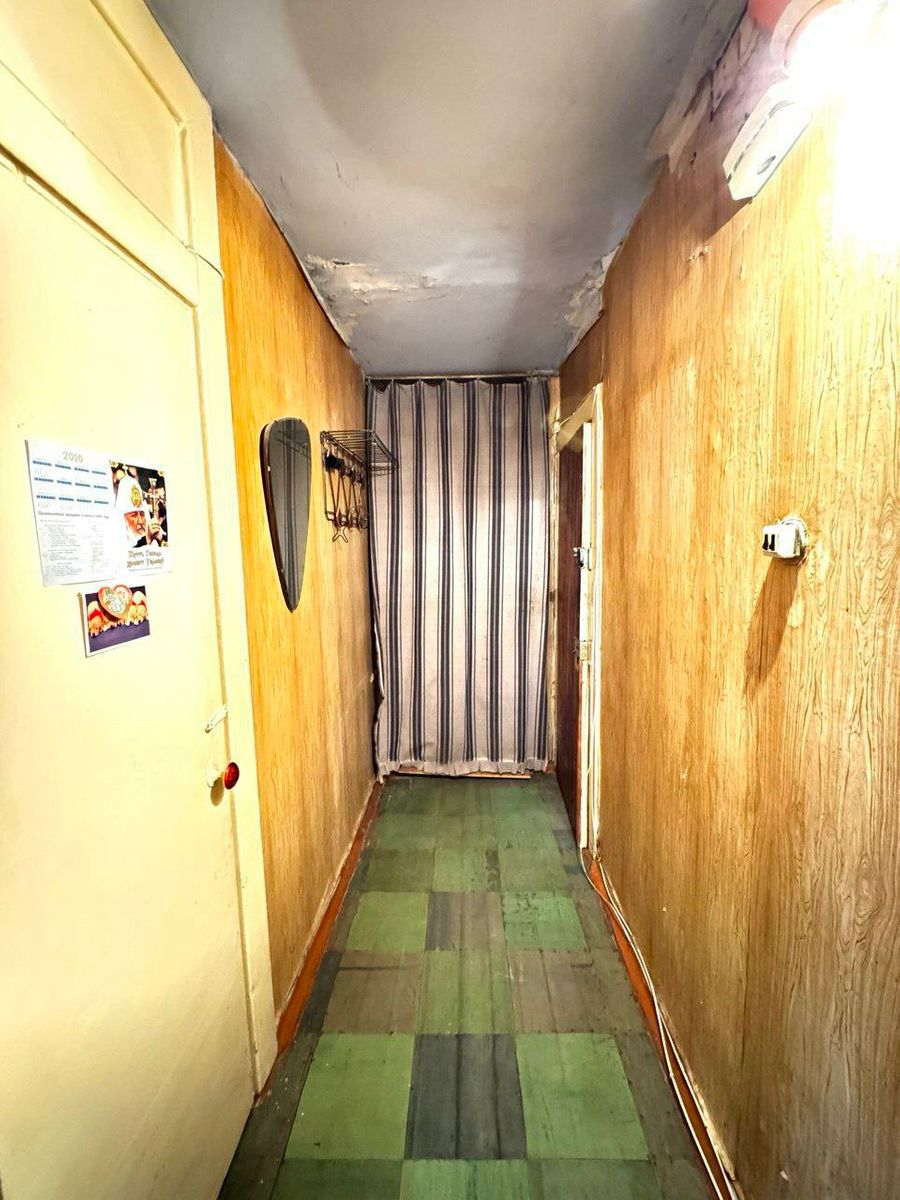 1832004353122232