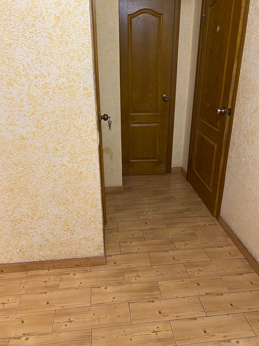 1836797046462232