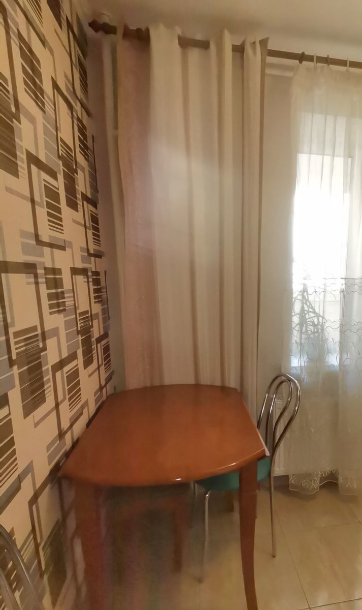 1841688204724233