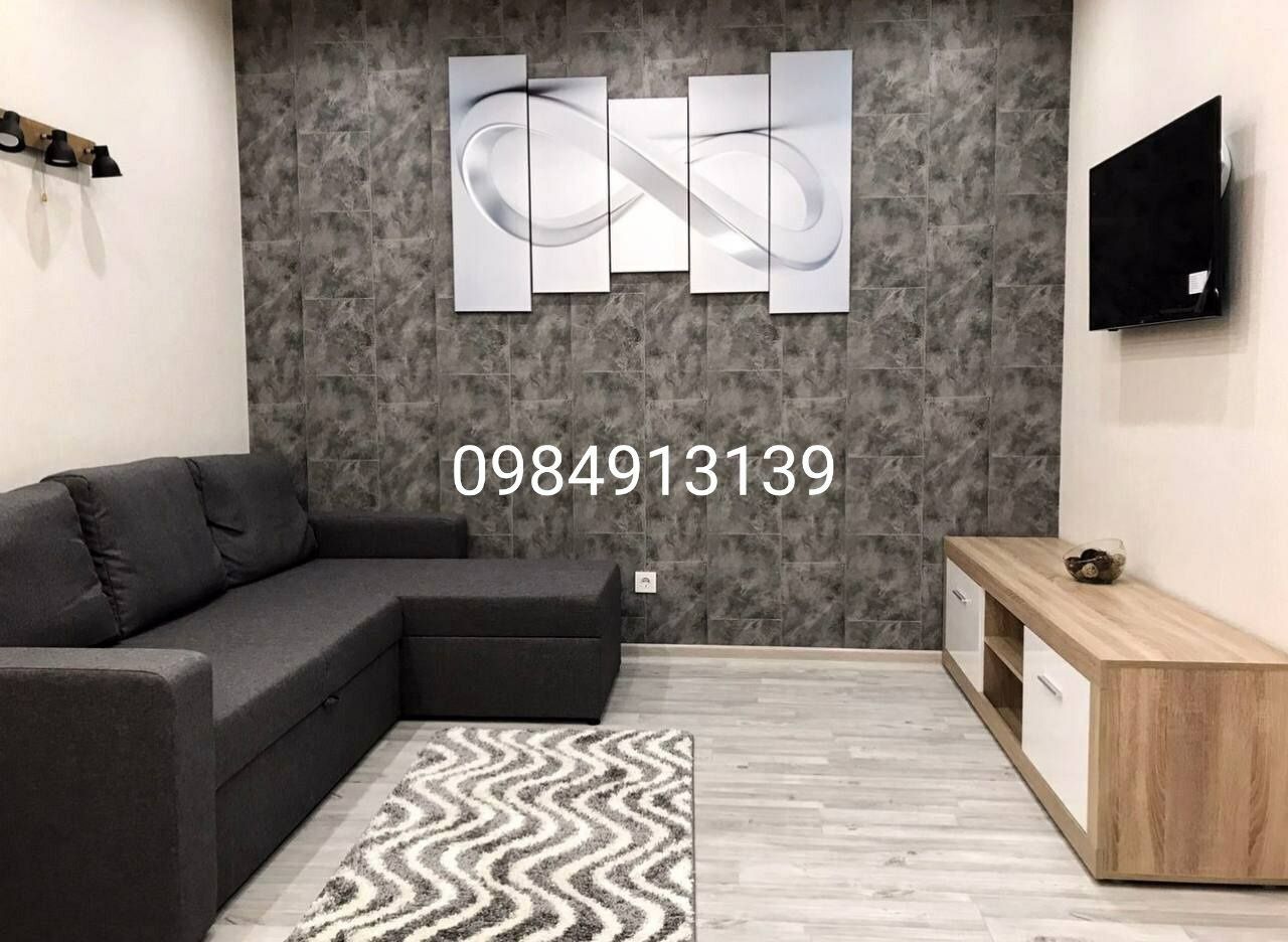 1833108802122239