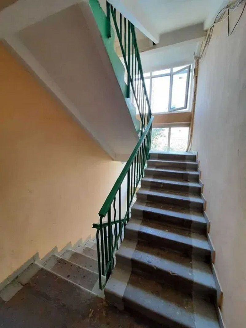 1838345751376024