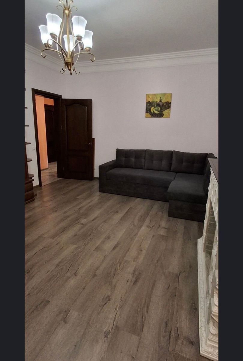 1840984296426241
