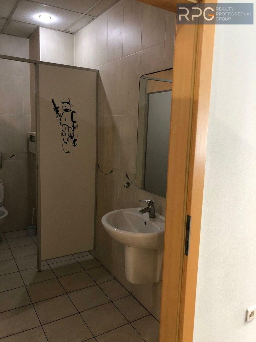 1837438005313242