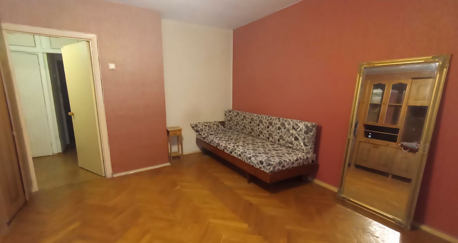 1835087444452243