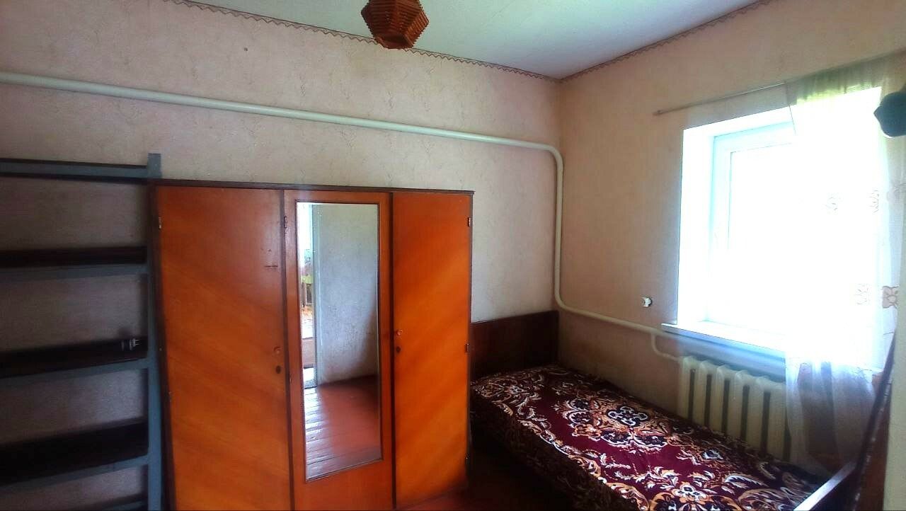 1836167666467243