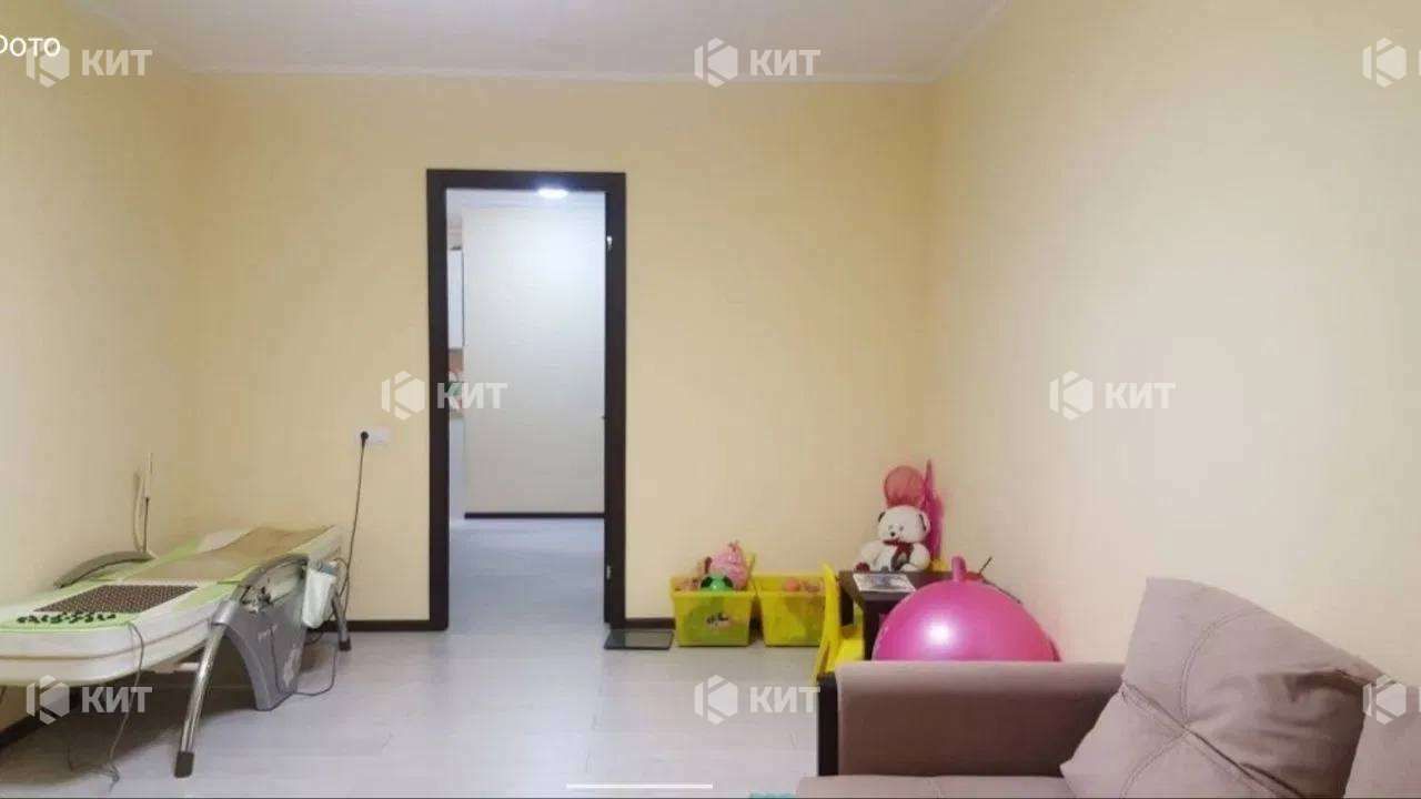 1830653054742244