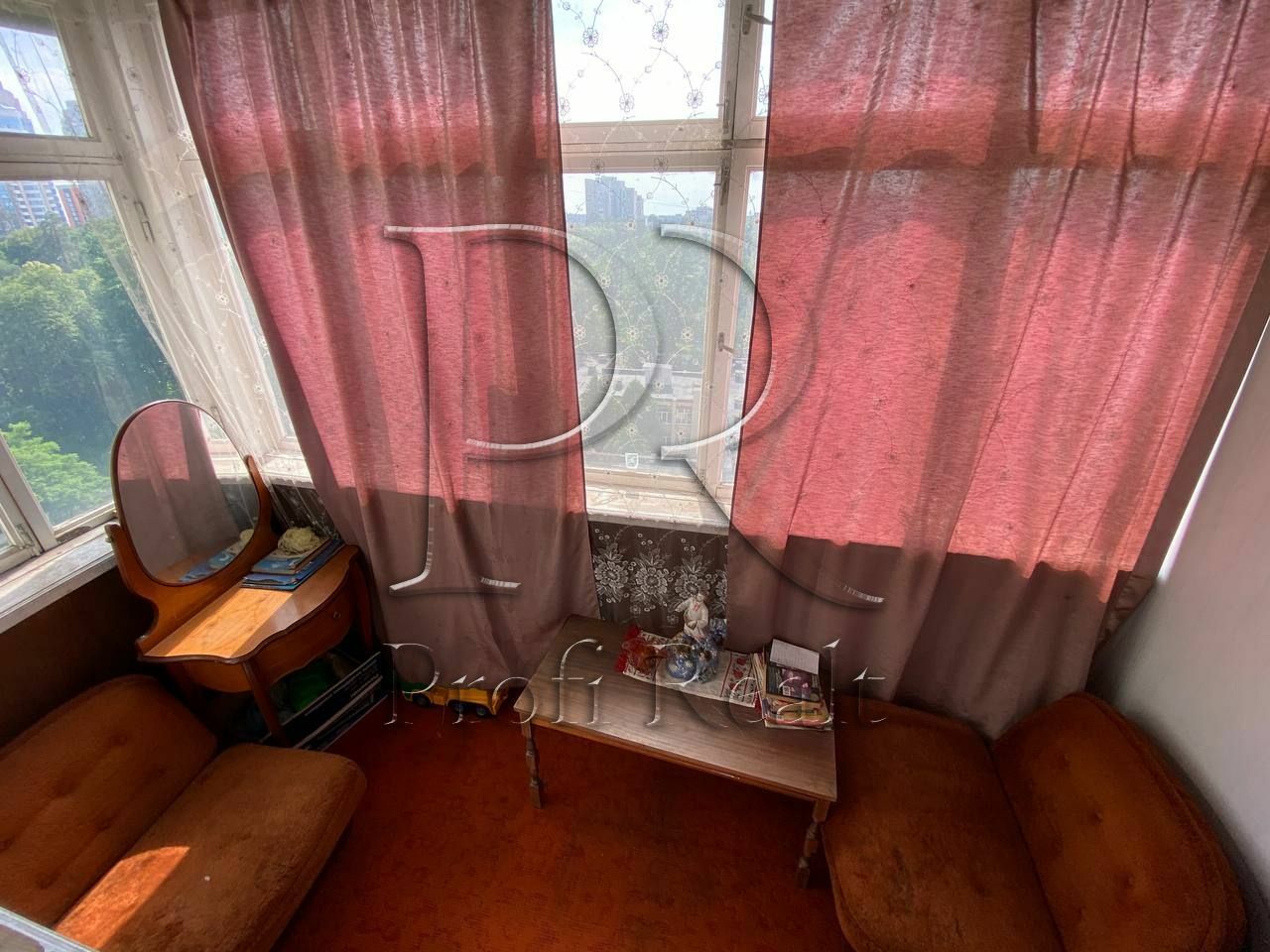 1835355641824244