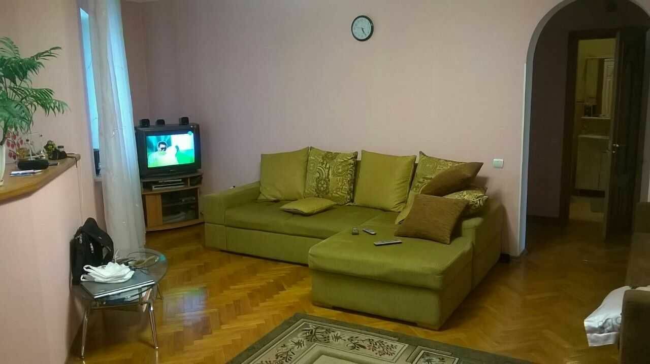 1834191074713245