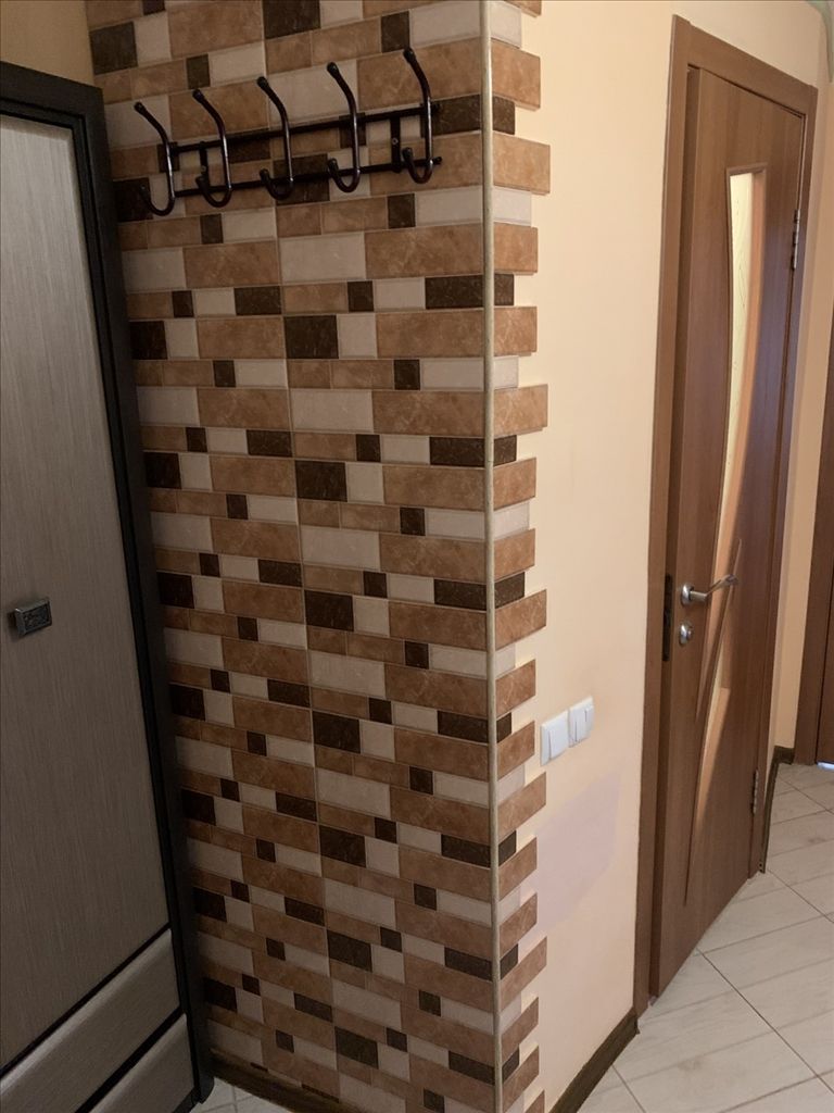 1832548237522246
