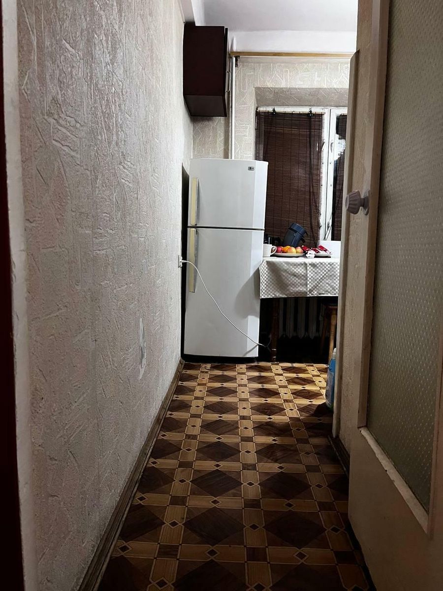 1832084049829248