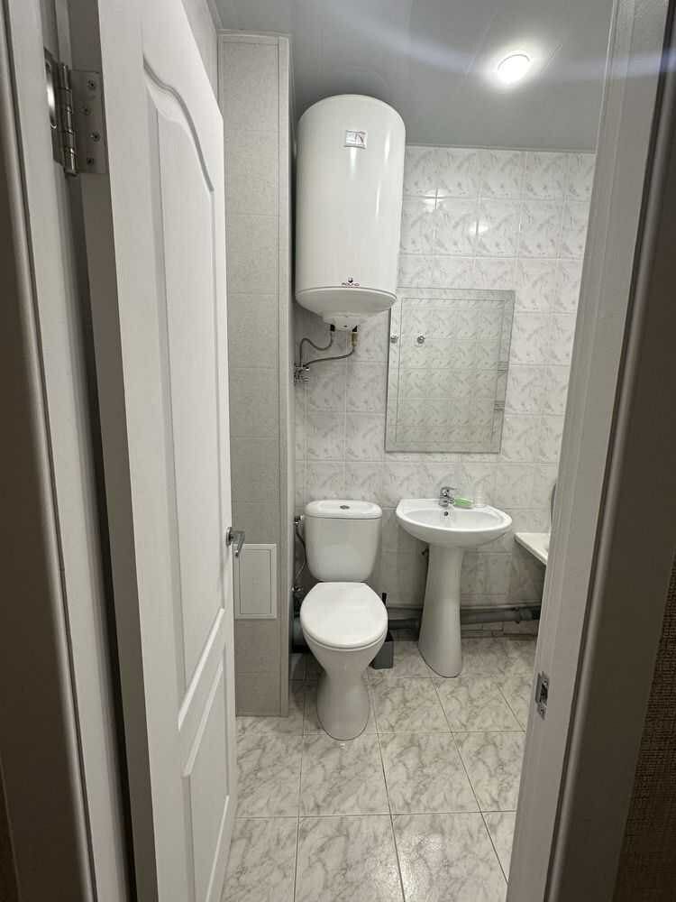 1833280878508248