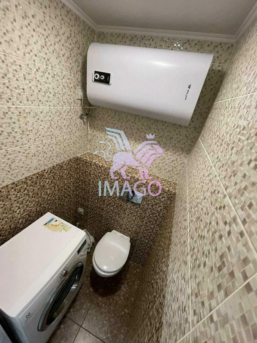 1832999244616249