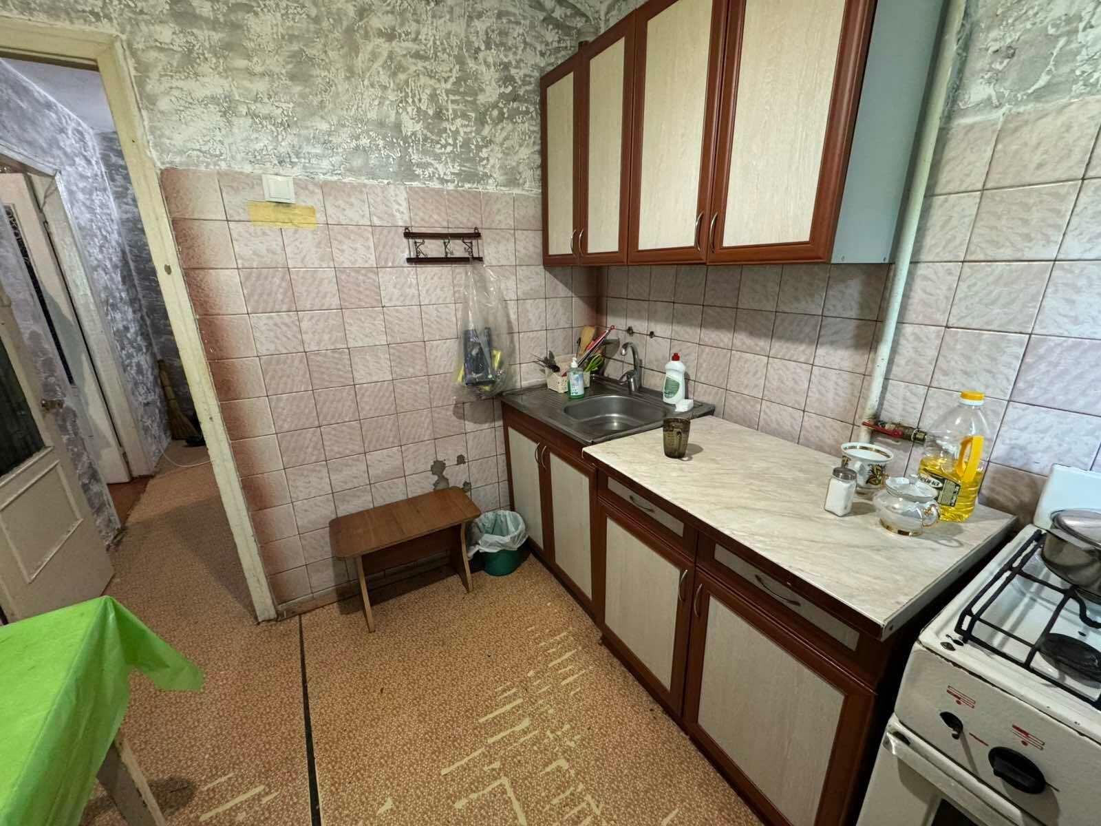 1836541622988249