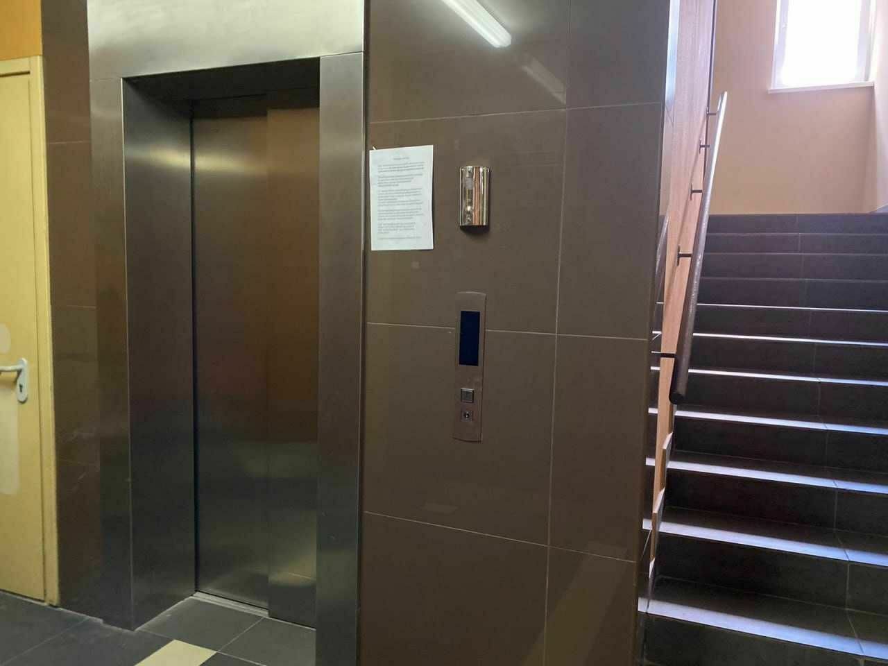 1835090945833025