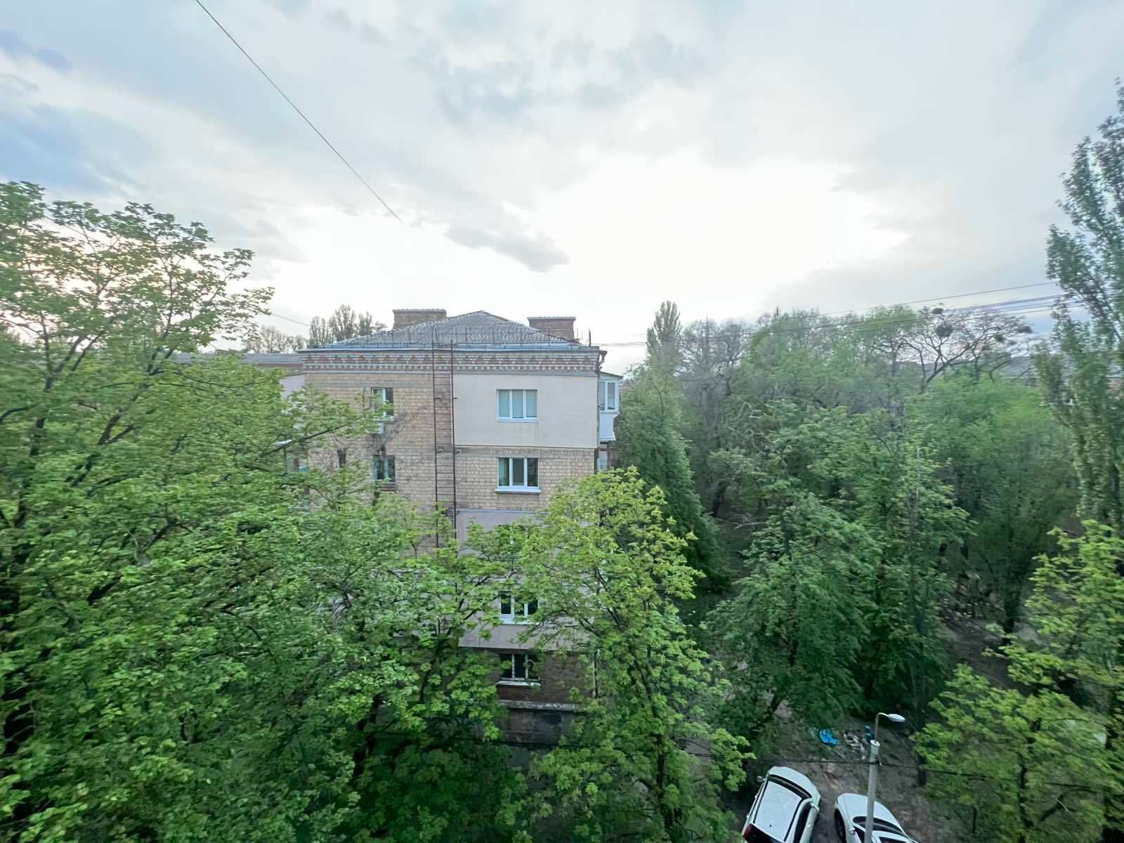 1831900665388250