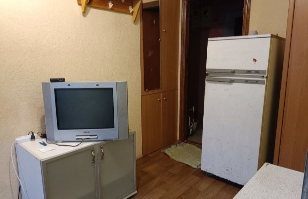 1837979584876253