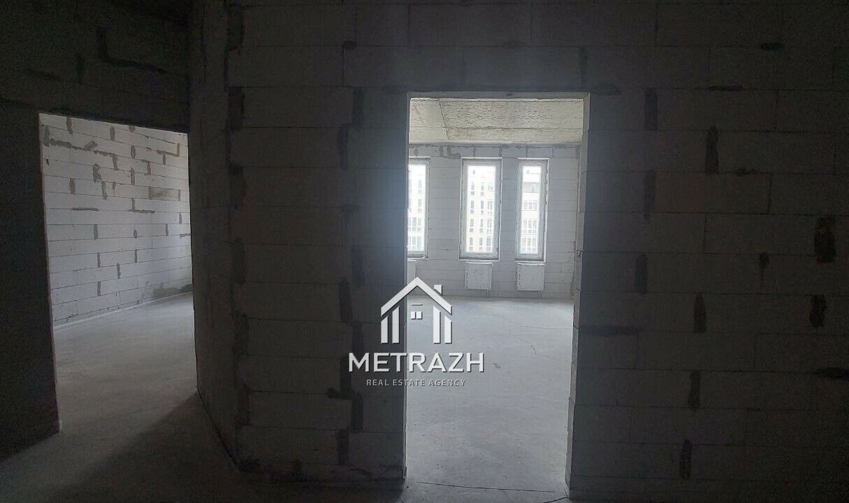 1834482081392254