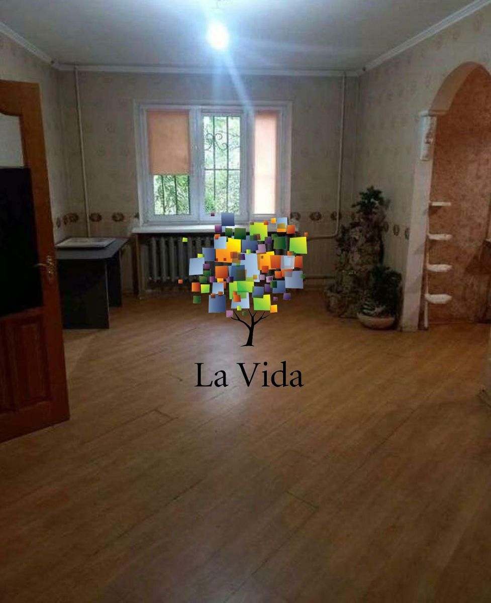 1835982094088254