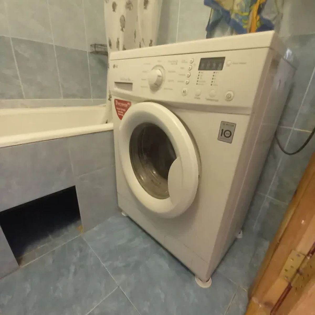1835566221717256