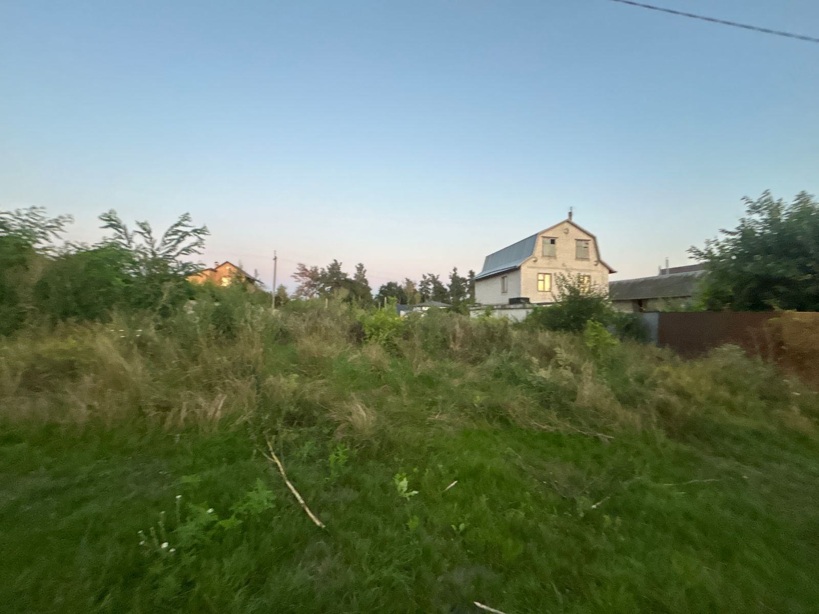 1840445816216257