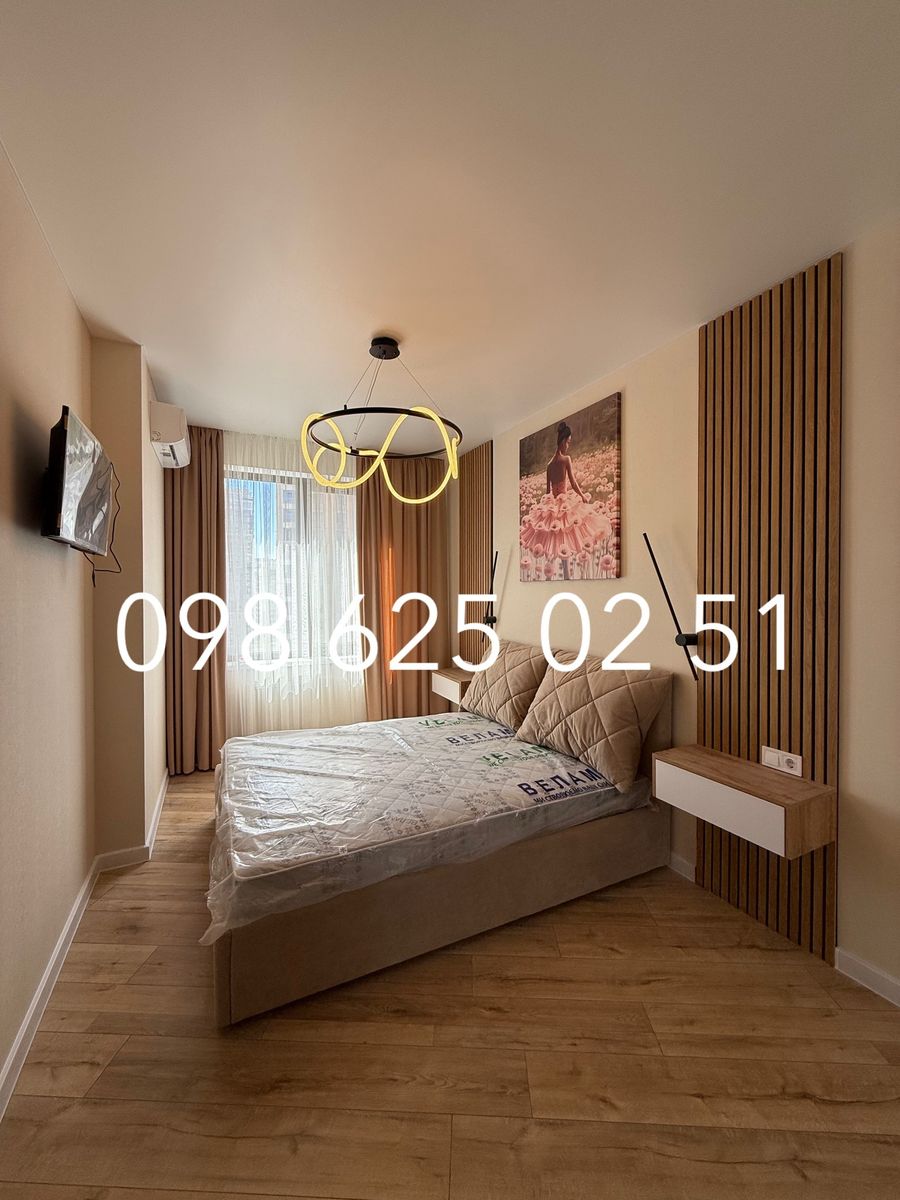 1831272303844261