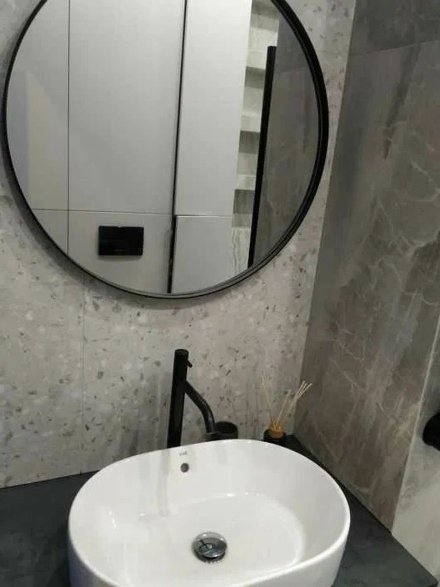 1832810859287261