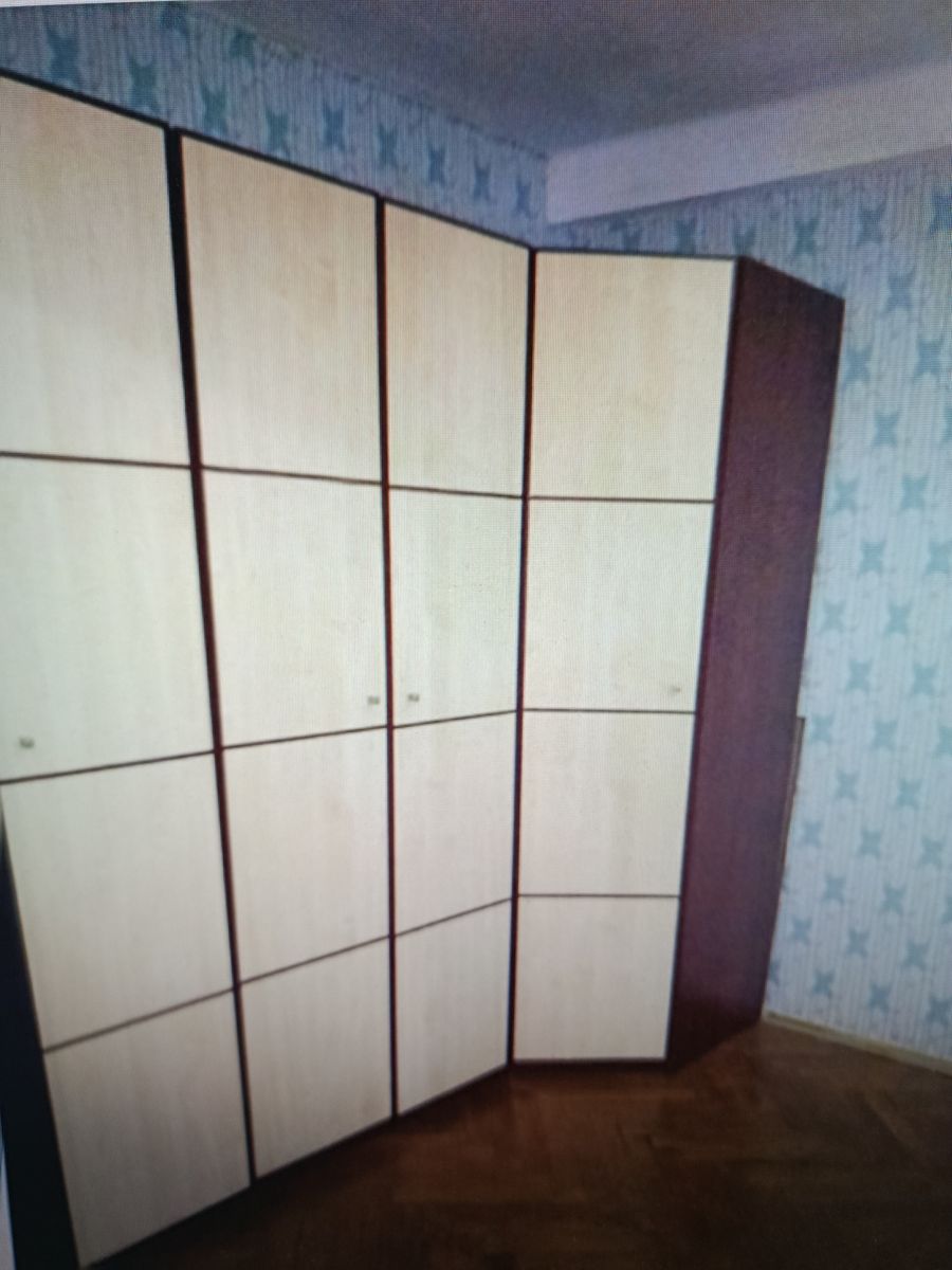 1838725736073261