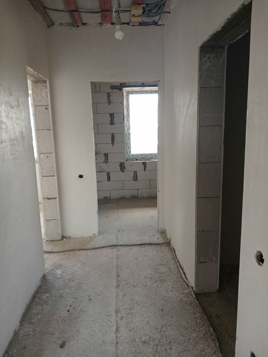 1834742388450262